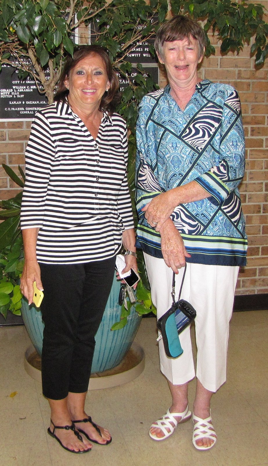 Becky Allen and Cindy Allen Hewitt.JPG