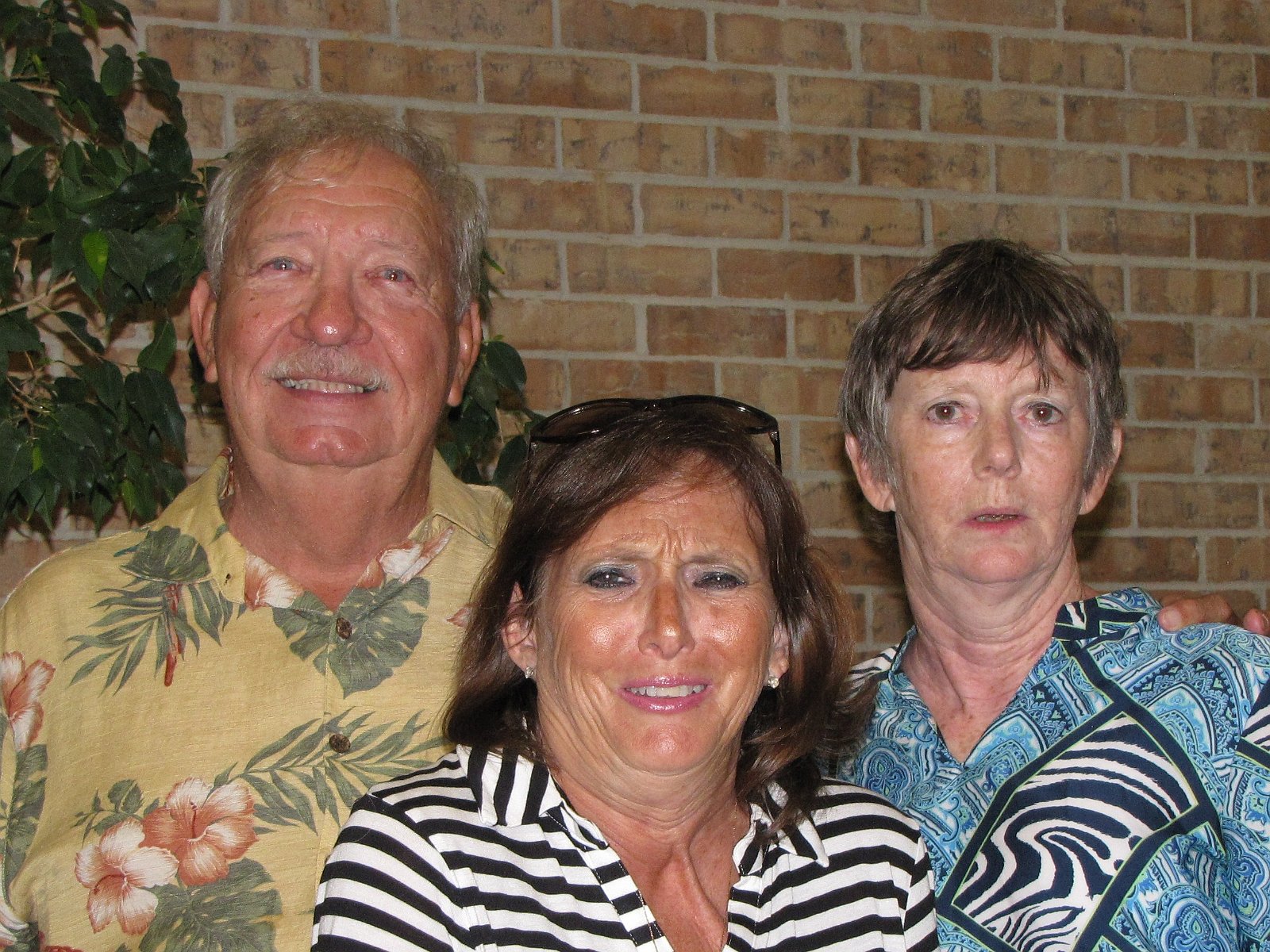 Cecil Halford, Becky Allen and Cindy Allen Hewitt.JPG