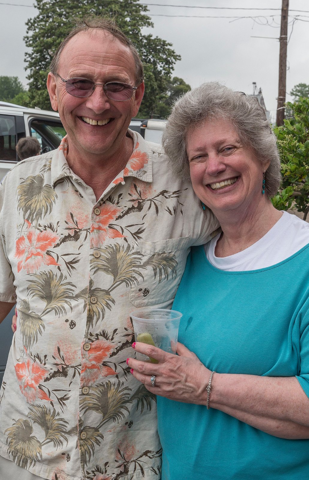 LHS2015Reunion001.jpg - Tommy and Cathy Hales